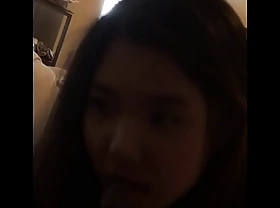 Korean teen anal fucked by the brush bf