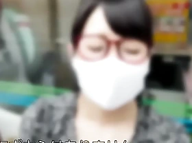 婚活に焦ったアラサーむっちり巨乳マジメ系メガネ女子が変態ドS野郎に捕まりいいなり生中出し肉オナホ化 調教済みマゾ公務員 アイさん30歳